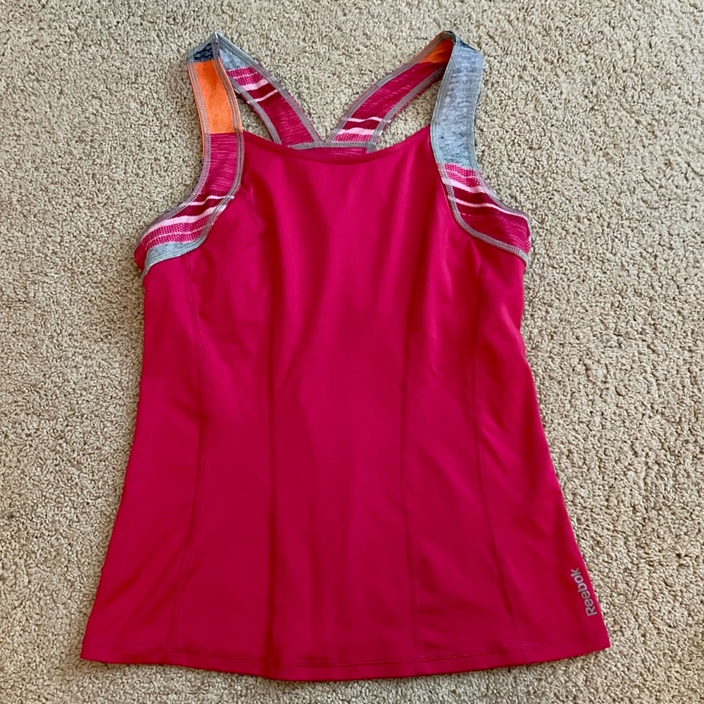 Reebok | PlayDry Built-In Bra Tank